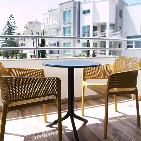 Corina Suites & Apartments Limassol Exterior photo
