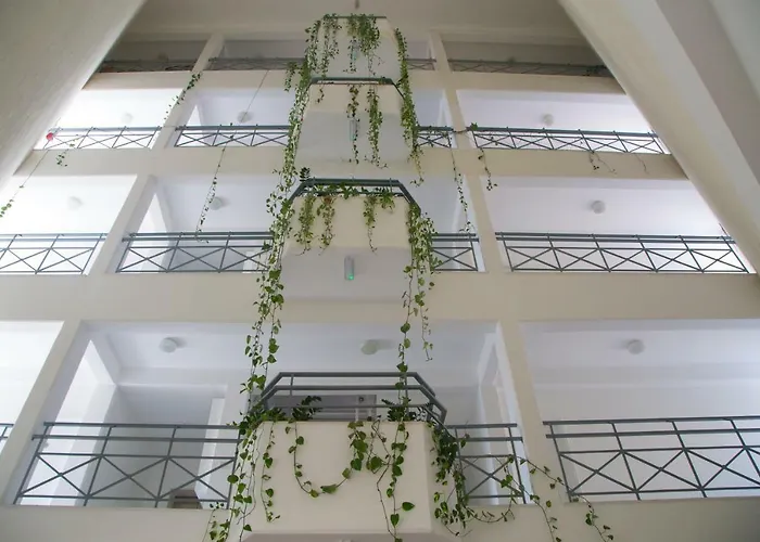 Corina Suites & Apartments