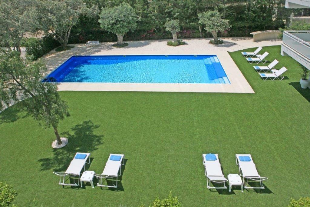 Apartament Corina & *